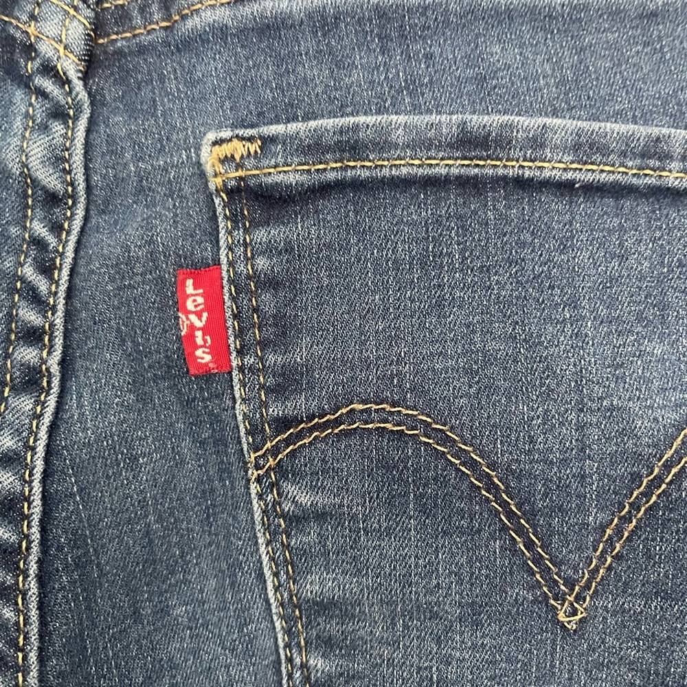 Levi’s Classic Mid Rise Skinny Jeans Women’s Size 4 Medium Wash Stretch - Picture 5 of 7